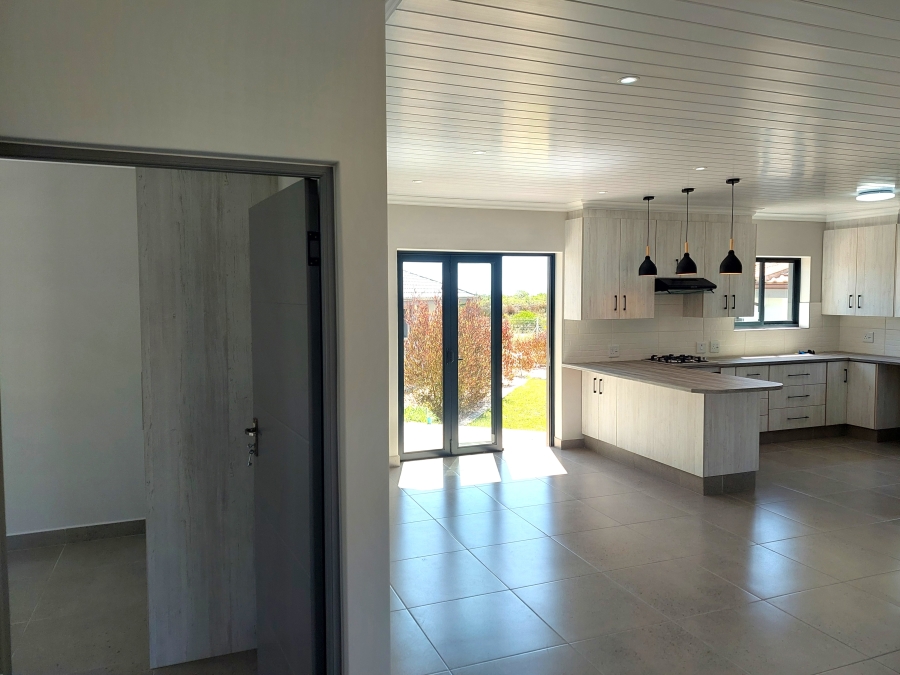 3 Bedroom Property for Sale in Dana Bay Western Cape